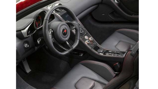 | <a href="https://preprod.quatrorodas.abril.com.br/saloes/paris/2012/mclaren-mp4-12c-spider-703295.shtml" rel="migration">Leia mais</a> | <a href="https://preprod.quatrorodas.abril.com.br/saloes/paris/2012/mclaren-mp4-12c-spider-703295.shtml" rel="migration">Leia mais</a>
