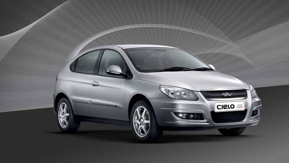 Chery Cielo: conhecido dos brasileiros, o hatch chinês se destaca pelo design | <a href="https://preprod.quatrorodas.abril.com.br/noticias/sergio-pininfarina-morre-aos-85-anos-324190_p.shtml" target="_blank" rel="migration">Leia mais</a>