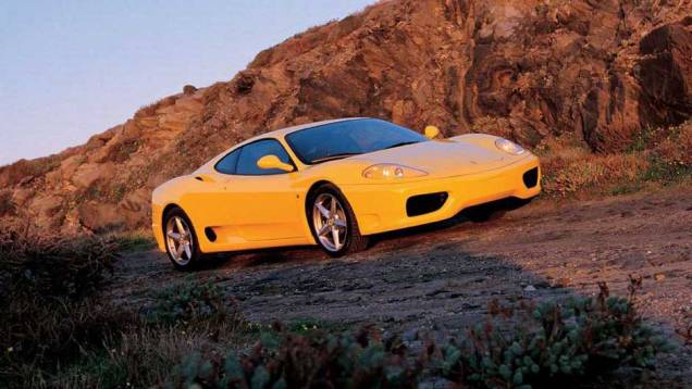Ferrari 360 Modena: provavelmente a macchina mais conhecida dos últimos anos, ela também se tornou uma das Ferrari mais vendidas da história | <a href="https://preprod.quatrorodas.abril.com.br/noticias/sergio-pininfarina-morre-aos-85-anos-324190_p.shtml" target="_blank" rel="migration"></a> Ferrari 360 Modena: provavelmente a macchina mais conhecida dos últimos anos, ela também se tornou uma das Ferrari mais vendidas da história | <a href="https://preprod.quatrorodas.abril.com.br/noticias/sergio-pininfarina-morre-aos-85-anos-324190_p.shtml" target="_blank" rel="migration"></a>