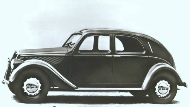Lancia Aprilia: apresentada no final dos anos 30, começou a escrever a história da marca hoje controlada pela Fiat | <a href="https://preprod.quatrorodas.abril.com.br/noticias/sergio-pininfarina-morre-aos-85-anos-324190_p.shtml" target="_blank" rel="migration">Leia mais</a> Lancia Aprilia: apresentada no final dos anos 30, começou a escrever a história da marca hoje controlada pela Fiat | <a href="https://preprod.quatrorodas.abril.com.br/noticias/sergio-pininfarina-morre-aos-85-anos-324190_p.shtml" target="_blank" rel="migration">Leia mais</a>