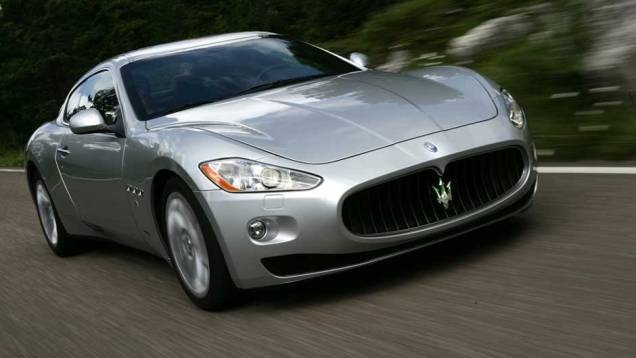 Maserati GranTurismo: o belo cupê inspirou a atual identidade visual da marca do tridente | <a href="https://preprod.quatrorodas.abril.com.br/noticias/sergio-pininfarina-morre-aos-85-anos-324190_p.shtml" target="_blank" rel="migration">Leia mais</a> Maserati GranTurismo: o belo cupê inspirou a atual identidade visual da marca do tridente | <a href="https://preprod.quatrorodas.abril.com.br/noticias/sergio-pininfarina-morre-aos-85-anos-324190_p.shtml" target="_blank" rel="migration">Leia mais</a>