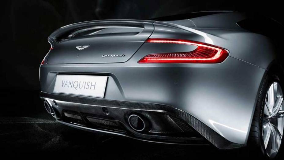 Novo Aston Martin Vanquish | <a href="https://preprod.quatrorodas.abril.com.br/saloes/paris/2012/aston-martin-vanquish-702721.shtml" rel="migration">Leia mais</a>