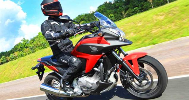 A Honda espera comercializar 300 unidades por mês | <a href="https://preprod.quatrorodas.abril.com.br/moto/noticias/honda-nc-700x-made-in-manaus-691787.shtml" rel="migration">Leia mais</a> A Honda espera comercializar 300 unidades por mês | <a href="https://preprod.quatrorodas.abril.com.br/moto/noticias/honda-nc-700x-made-in-manaus-691787.shtml" rel="migration">Leia mais</a>