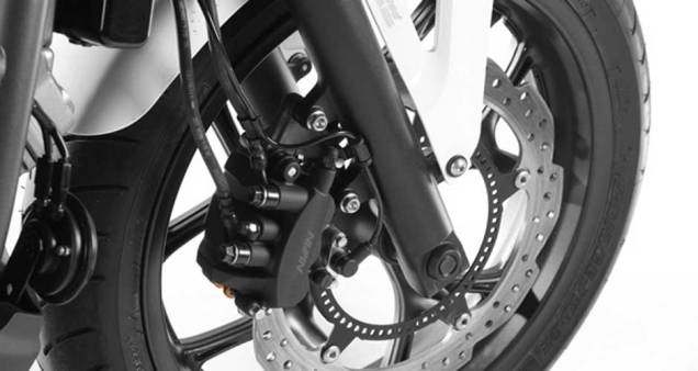 Freios ABS garantem que a moto pare sem sustos | <a href="https://preprod.quatrorodas.abril.com.br/moto/noticias/honda-nc-700x-made-in-manaus-691787.shtml" rel="migration">Leia mais</a> Freios ABS garantem que a moto pare sem sustos | <a href="https://preprod.quatrorodas.abril.com.br/moto/noticias/honda-nc-700x-made-in-manaus-691787.shtml" rel="migration">Leia mais</a>