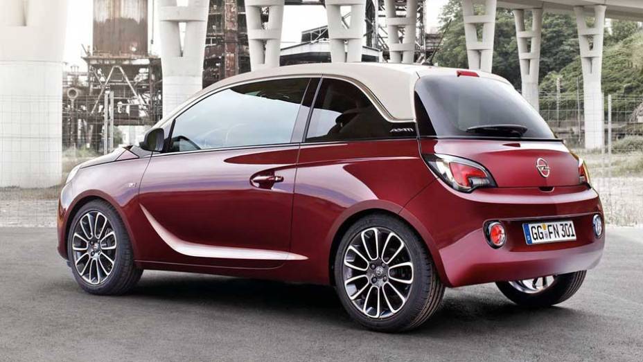 Modelo da Opel disputar&aacute; mercado com Fiat 500 e Mini Cooper | <a href="https://preprod.quatrorodas.abril.com.br/saloes/paris/2012/opel-adam-702610.shtml" rel="migration">Leia mais</a>