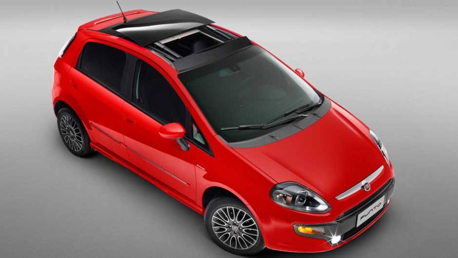 A versão Sporting oferece visual diferenciado combinado com o motor E.torQ 1.8 16V | <a href="https://preprod.quatrorodas.abril.com.br/carros/lancamentos/fiat-punto-2013-693625.shtml" target="_blank" rel="migration">Leia mais</a>