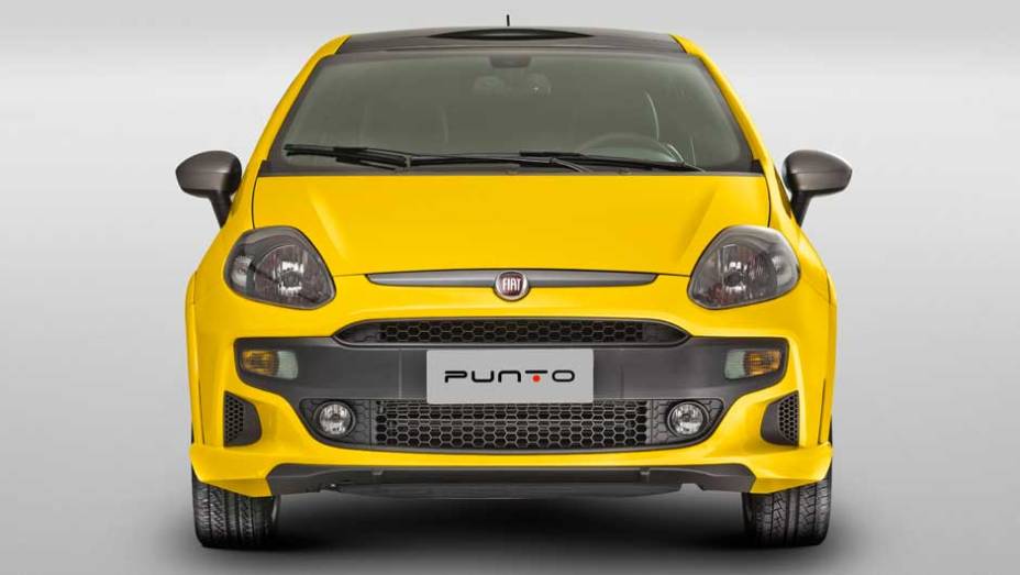 O esportivo T-Jet pode até parecer exagerado para alguns, mas o novo visual o deixou bastante diferente de seu antecessor | <a href="https://preprod.quatrorodas.abril.com.br/carros/lancamentos/fiat-punto-2013-693625.shtml" target="_blank" rel="migration">Leia mais</a>