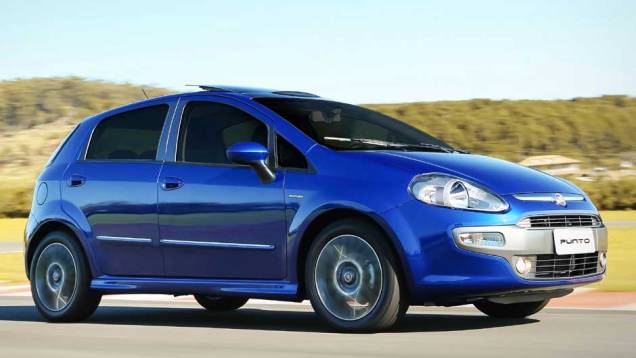 Quem não faz questão de tanto desempenho, mas gosta de um visual mais invocado deve ficar com a Sporting 1.8 | <a href="https://preprod.quatrorodas.abril.com.br/carros/lancamentos/fiat-punto-2013-693625.shtml" target="_blank" rel="migration">Leia mais</a> Quem não faz questão de tanto desempenho, mas gosta de um visual mais invocado deve ficar com a Sporting 1.8 | <a href="https://preprod.quatrorodas.abril.com.br/carros/lancamentos/fiat-punto-2013-693625.shtml" target="_blank" rel="migration">Leia mais</a>