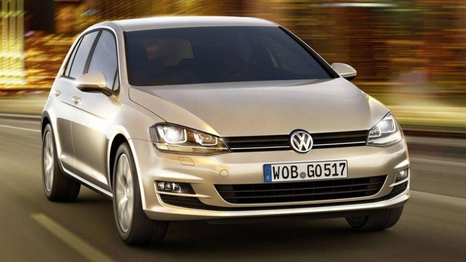 Motorizações a gasolina produzirão entre 60 cv e 140 cv | <a href="https://preprod.quatrorodas.abril.com.br/saloes/paris/2012/golf-chega-setima-geracao-702391.shtml" rel="migration">Leia mais</a>