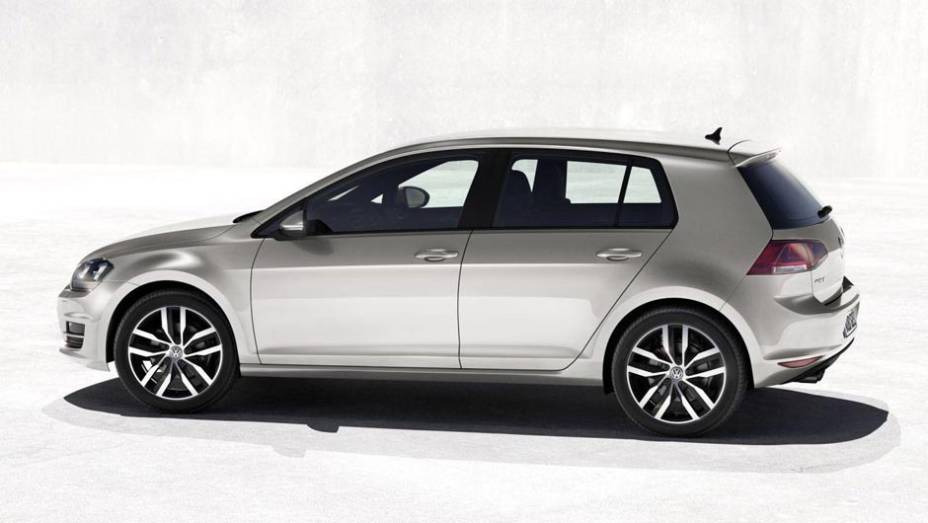 Plataforma do novo Golf &eacute; a MQB, mesma utilizada no Audi A3 e Seat Leon | <a href="https://preprod.quatrorodas.abril.com.br/saloes/paris/2012/golf-chega-setima-geracao-702391.shtml" rel="migration">Leia mais</a>