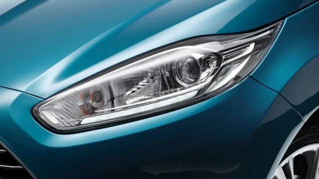 Também há alterações no para-choque dianteiro, incluindo formato e posição dos faróis de neblina. | <a href="https://preprod.quatrorodas.abril.com.br/salao-do-automovel/2012/carros/fiesta-704046.shtml" rel="migration">Leia mais</a> Também há alterações no para-choque dianteiro, incluindo formato e posição dos faróis de neblina. | <a href="https://preprod.quatrorodas.abril.com.br/salao-do-automovel/2012/carros/fiesta-704046.shtml" rel="migration">Leia mais</a>