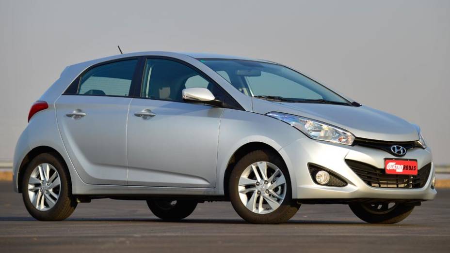 Hyundai HB20 custará a partir de R$ 31.995 | <a href="https://preprod.quatrorodas.abril.com.br/noticias/fabricantes/todas-especificacoes-hyundai-hb20-701531.shtml" target="_blank" rel="migration">Confira todas as informações do modelo aqui</a>