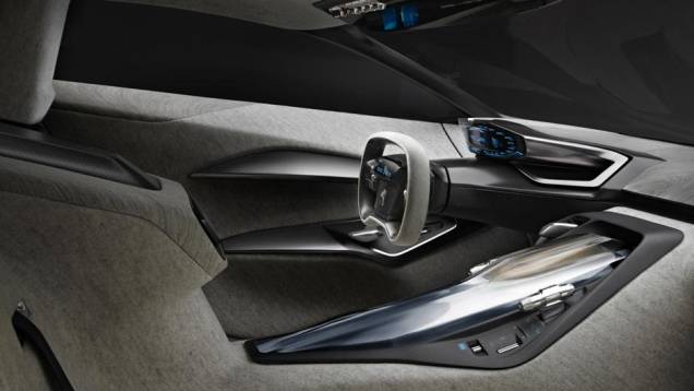 O câmbio do Onyx é automático, de seis marchas. | <a href="https://preprod.quatrorodas.abril.com.br/saloes/paris/2012/peugeot-onyx-702431.shtml" rel="migration">Leia mais</a> O câmbio do Onyx é automático, de seis marchas. | <a href="https://preprod.quatrorodas.abril.com.br/saloes/paris/2012/peugeot-onyx-702431.shtml" rel="migration">Leia mais</a>