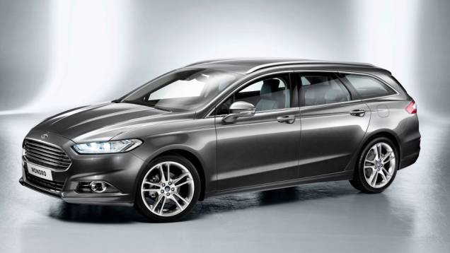 ... e uma versão wagon. | <a href="https://preprod.quatrorodas.abril.com.br/saloes/paris/2012/ford-mondeo-702566.shtml" rel="migration">Leia mais</a> ... e uma versão wagon. | <a href="https://preprod.quatrorodas.abril.com.br/saloes/paris/2012/ford-mondeo-702566.shtml" rel="migration">Leia mais</a>