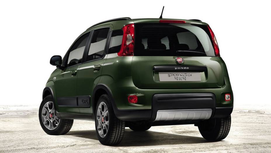 Além dos acessórios exclusivos, o Panda 4x4 oferece duas cores especiais, batizadas de Sicilia Orange e Toscana Green. | <a href="%20https://preprod.quatrorodas.abril.com.br/saloes/paris/2012/fiat-panda-4x4-702561.shtml" rel="migration">Leia mais</a>