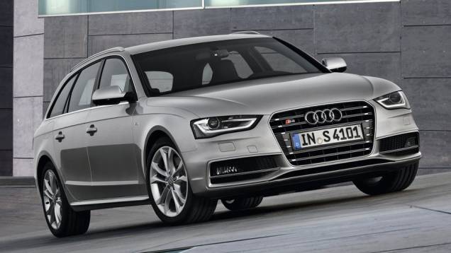 Outro item presente nos modelos S4 é o sistema Audi Drive Select | <a href="https://preprod.quatrorodas.abril.com.br/noticias/fabricantes/audi-traz-modelos-s4-ao-brasil-704081.shtml" rel="migration">Leia mais</a> Outro item presente nos modelos S4 é o sistema Audi Drive Select | <a href="https://preprod.quatrorodas.abril.com.br/noticias/fabricantes/audi-traz-modelos-s4-ao-brasil-704081.shtml" rel="migration">Leia mais</a>