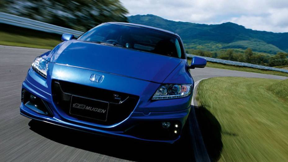 Honda CR-Z preparado pela Mugen | <a href="https://preprod.quatrorodas.abril.com.br/noticias/mercado/honda-confirma-cr-z-mugen-704630.shtml" rel="migration">Leia mais</a>