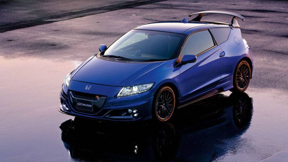 Honda CR-Z preparado pela Mugen | <a href="https://preprod.quatrorodas.abril.com.br/noticias/mercado/honda-confirma-cr-z-mugen-704630.shtml" rel="migration">Leia mais</a>