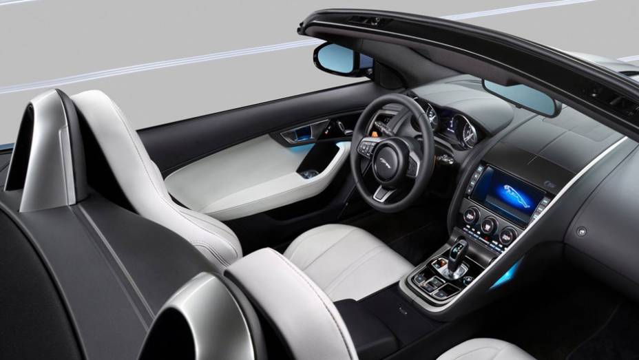 Jaguar F-Type | <a href="https://preprod.quatrorodas.abril.com.br/salao-do-automovel/2012/carros/f-type-704041.shtml" rel="migration">Leia mais</a>