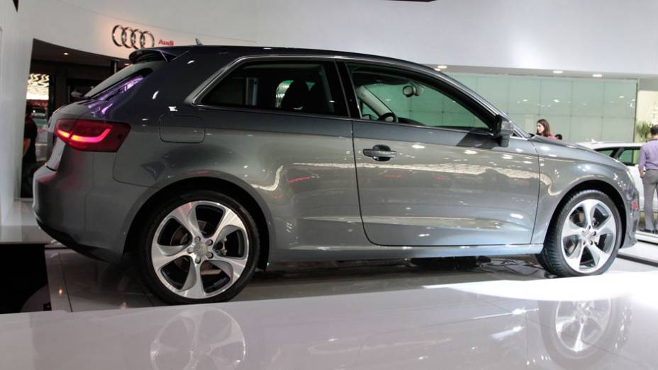 Pot&ecirc;ncia gerada &eacute; de 180 cv <a href="https://preprod.quatrorodas.abril.com.br/salao-do-automovel/2012/carros/a3-sport-709767.shtml" rel="migration">Leia mais</a>