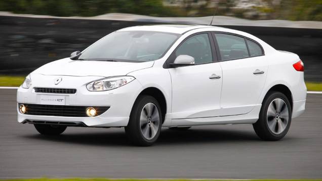 O Fluence GT é criado pela Renault Sport, responsável pela preparação dos modelos esportivos da marca | <a href="https://preprod.quatrorodas.abril.com.br/carros/lancamentos/renault-fluence-gt-721405.shtml" rel="migration">Leia mais</a> O Fluence GT é criado pela Renault Sport, responsável pela preparação dos modelos esportivos da marca | <a href="https://preprod.quatrorodas.abril.com.br/carros/lancamentos/renault-fluence-gt-721405.shtml" rel="migration">Leia mais</a>