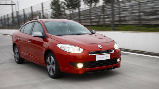 O Fluence GT é criado pela Renault Sport, responsável pela preparação dos modelos esportivos da marca | <a href="https://preprod.quatrorodas.abril.com.br/carros/lancamentos/renault-fluence-gt-721405.shtml" rel="migration">Leia mais</a> O Fluence GT é criado pela Renault Sport, responsável pela preparação dos modelos esportivos da marca | <a href="https://preprod.quatrorodas.abril.com.br/carros/lancamentos/renault-fluence-gt-721405.shtml" rel="migration">Leia mais</a>