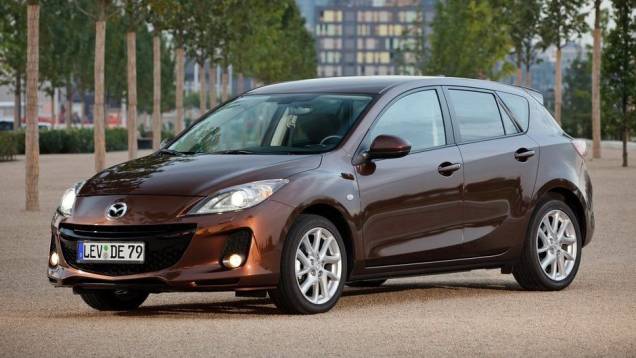 Ausente no Brasil há alguns anos, a Mazda é a quarta mais confiável nos EUA | <a href="https://preprod.quatrorodas.abril.com.br/noticias/mercado/marcas-japonesas-sao-mais-confiaveis-diz-pesquisa-712948.shtml" rel="migration">Leia mais</a> Ausente no Brasil há alguns anos, a Mazda é a quarta mais confiável nos EUA | <a href="https://preprod.quatrorodas.abril.com.br/noticias/mercado/marcas-japonesas-sao-mais-confiaveis-diz-pesquisa-712948.shtml" rel="migration">Leia mais</a>