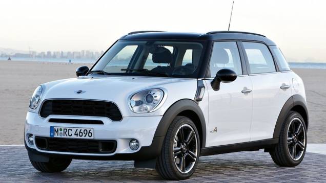 Na parte inferior da tabela, a MINI ocupa um decepcionante 22º lugar | <a href="https://preprod.quatrorodas.abril.com.br/noticias/mercado/marcas-japonesas-sao-mais-confiaveis-diz-pesquisa-712948.shtml" rel="migration">Leia mais</a> Na parte inferior da tabela, a MINI ocupa um decepcionante 22º lugar | <a href="https://preprod.quatrorodas.abril.com.br/noticias/mercado/marcas-japonesas-sao-mais-confiaveis-diz-pesquisa-712948.shtml" rel="migration">Leia mais</a>