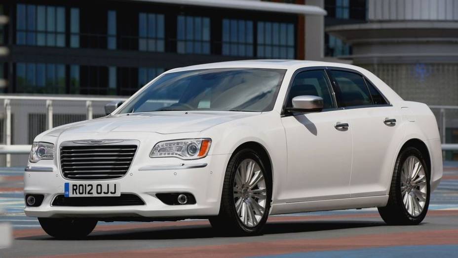 Em seguida, uma série de marcas do grupo Chrysler, a começar pela própria marca Chrysler, em 23º lugar | <a href="https://preprod.quatrorodas.abril.com.br/noticias/mercado/marcas-japonesas-sao-mais-confiaveis-diz-pesquisa-712948.shtml" rel="migration">Leia mais</a>