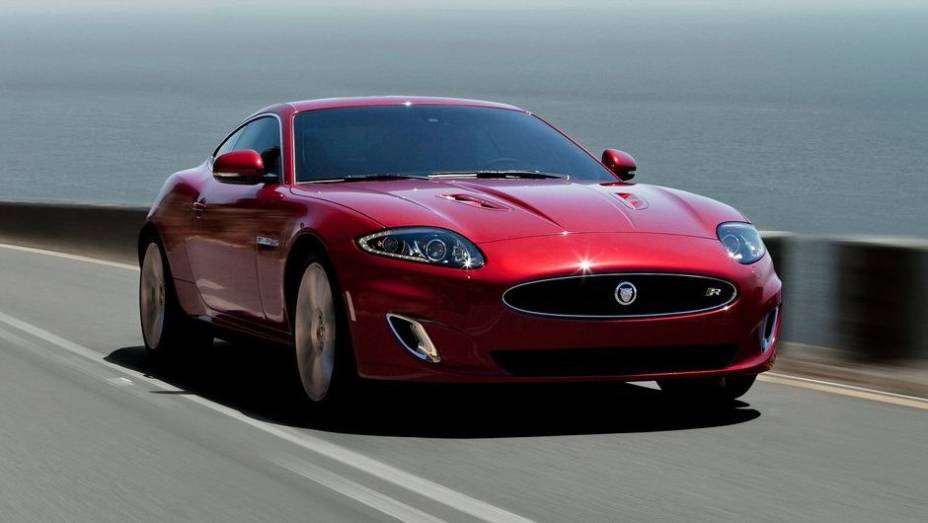 Os esportivos ingleses da Jaguar tiveram o desprestígio de fechar a lista, no 28º e último lugar | <a href="https://preprod.quatrorodas.abril.com.br/noticias/mercado/marcas-japonesas-sao-mais-confiaveis-diz-pesquisa-712948.shtml" rel="migration">Leia mais</a>