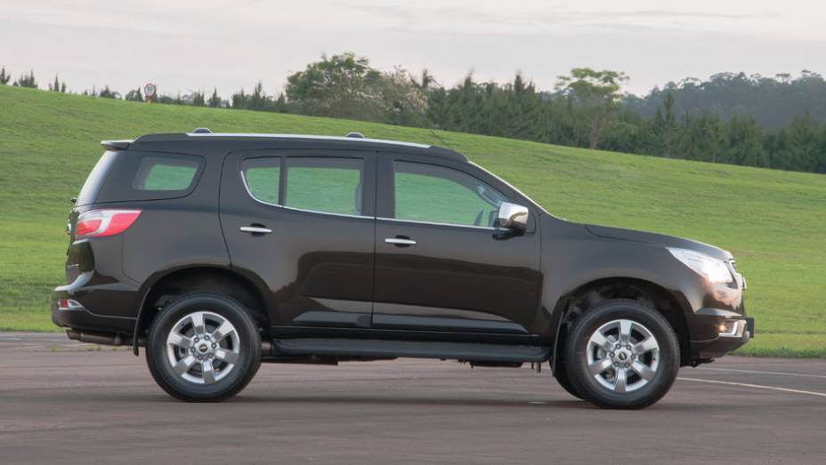 O Brasil ser&aacute; o segundo mercado a fabricar a Trailblazer, uma vez que ela j&aacute; &eacute; produzida na Tail&acirc;ndia | <a href="https://preprod.quatrorodas.abril.com.br/carros/lancamentos/chevrolet-trailblazer-718248.shtml" target="_blank" rel="migration">Leia mais</a>