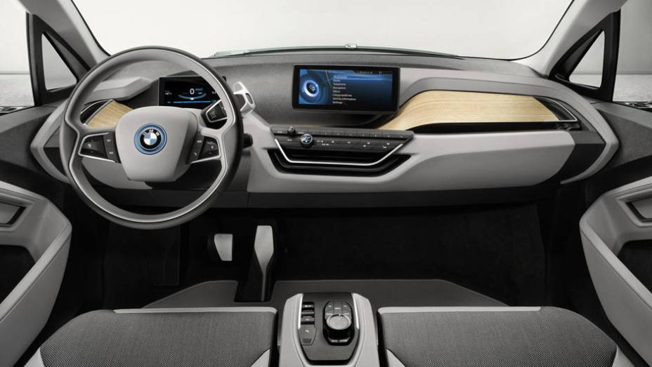 i3 Coupe Concept | <a href="https://preprod.quatrorodas.abril.com.br/saloes/los-angeles/2012/bmw-i3-coupe-concept-724055.shtml" rel="migration">Leia mais</a>