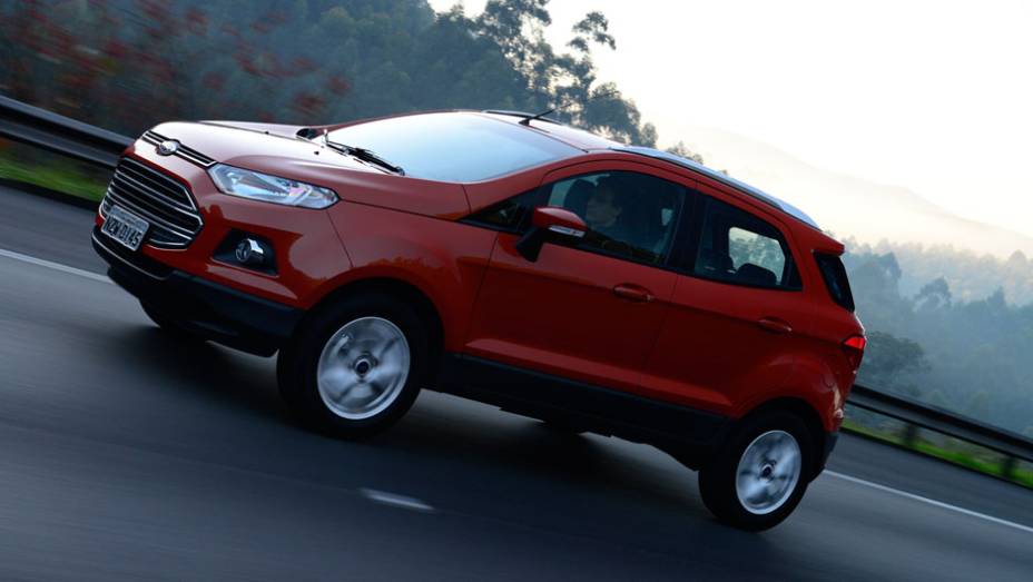 Configura&ccedil;&atilde;o com c&acirc;mbio PowerShift ser&aacute; oferecido nas vers&otilde;es SE e Titanium | <a href="https://preprod.quatrorodas.abril.com.br/noticias/mercado/ford-lanca-ecosport-4wd-porwershift-725244.shtml" rel="migration">Leia mais</a>