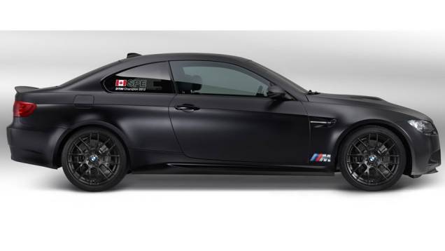 Carroceria tem as mesmas cores do modelo guiado pelo canadense Bruno Spengler, campeão deste ano | <a href="%20https://preprod.quatrorodas.abril.com.br/noticias/fabricantes/bmw-lanca-m3-dtm-champion-edition-725389.shtml" rel="migration">Leia mais</a> Carroceria tem as mesmas cores do modelo guiado pelo canadense Bruno Spengler, campeão deste ano | <a href="%20https://preprod.quatrorodas.abril.com.br/noticias/fabricantes/bmw-lanca-m3-dtm-champion-edition-725389.shtml" rel="migration">Leia mais</a>