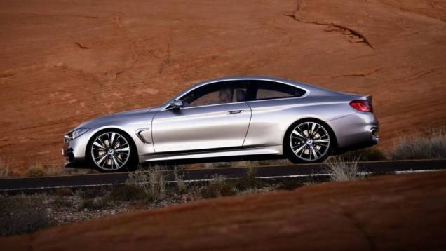 Já as rodas de liga-leve de 20 polegadas propiciam ar esportivo ao coupe | <a href="https://preprod.quatrorodas.abril.com.br/saloes/detroit/2013/bmw-serie-4-coupe-concept-730364.shtml" rel="migration">Leia mais</a> Já as rodas de liga-leve de 20 polegadas propiciam ar esportivo ao coupe | <a href="https://preprod.quatrorodas.abril.com.br/saloes/detroit/2013/bmw-serie-4-coupe-concept-730364.shtml" rel="migration">Leia mais</a>