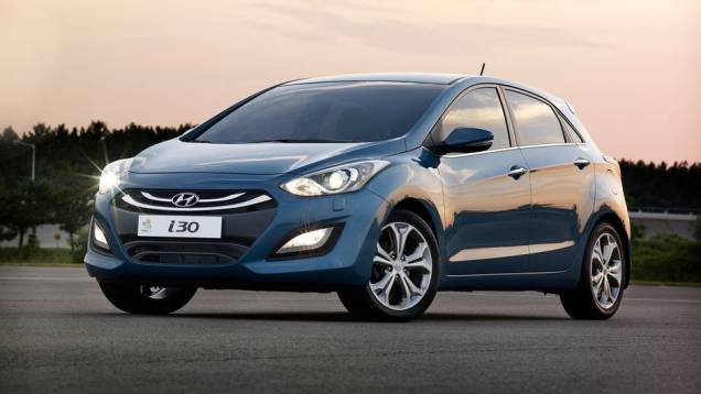 Reestilizado, o Hyundai i30 cativou os jornalistas especializados na Europa. | <a href="https://preprod.quatrorodas.abril.com.br/noticias/mercado/definidos-finalistas-carro-ano-2013-europa-728106.shtml" rel="migration">Leia mais</a> Reestilizado, o Hyundai i30 cativou os jornalistas especializados na Europa. | <a href="https://preprod.quatrorodas.abril.com.br/noticias/mercado/definidos-finalistas-carro-ano-2013-europa-728106.shtml" rel="migration">Leia mais</a>