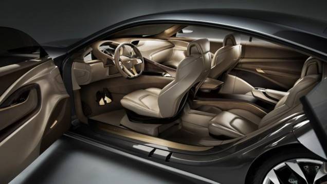 Por dentro, o modelo conta com um painel de instrumentos posicionado abaixo do volante | <a href="https://preprod.quatrorodas.abril.com.br/saloes/detroit/2013/hyundai-hcd-14-genesis-730952.shtml" rel="migration">Leia mais</a> Por dentro, o modelo conta com um painel de instrumentos posicionado abaixo do volante | <a href="https://preprod.quatrorodas.abril.com.br/saloes/detroit/2013/hyundai-hcd-14-genesis-730952.shtml" rel="migration">Leia mais</a>