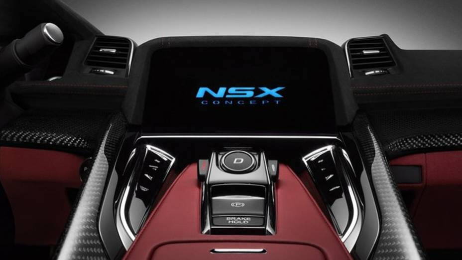 Mas o destaque vai para o sistema de tração integral baseado em tecnologia híbrida (SH-AWD) | <a href="https://preprod.quatrorodas.abril.com.br/saloes/detroit/2013/acura-nsx-concept-731066.shtml" rel="migration">Leia mais</a>