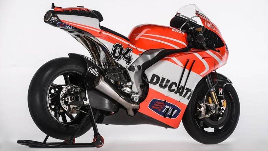 Ela será utilizada durante a temporada 2013 da MotoGP | <a href="https://preprod.quatrorodas.abril.com.br/moto/noticias/ducati-apresenta-desmosedici-gp13-731607.shtml" rel="migration">Leia mais</a>