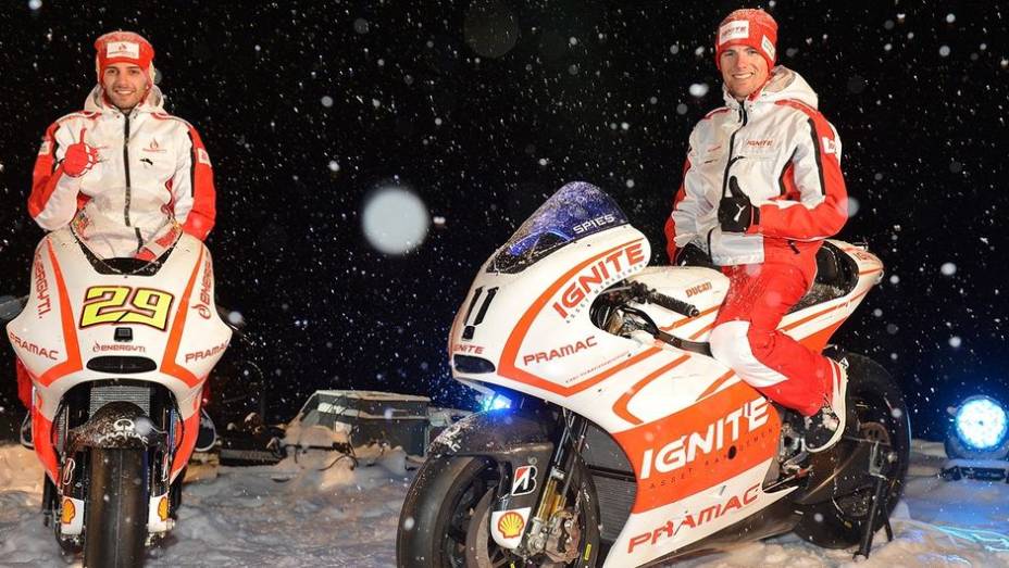 Andrea Iannone e Ben Spies, pilotos da Ignite Pramac | <a href="https://preprod.quatrorodas.abril.com.br/moto/noticias/ducati-apresenta-desmosedici-gp13-731607.shtml" rel="migration">Leia mais</a>