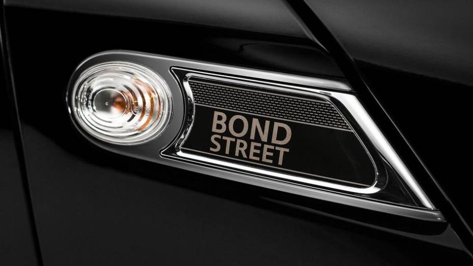 O Clubman Bond Street é apresentado ao público pela MINI durante o Salão de Genebra | <a href="%20https://preprod.quatrorodas.abril.com.br/saloes/genebra/2013/mini-clubman-bond-street-734431.shtml" rel="migration">Leia mais</a>