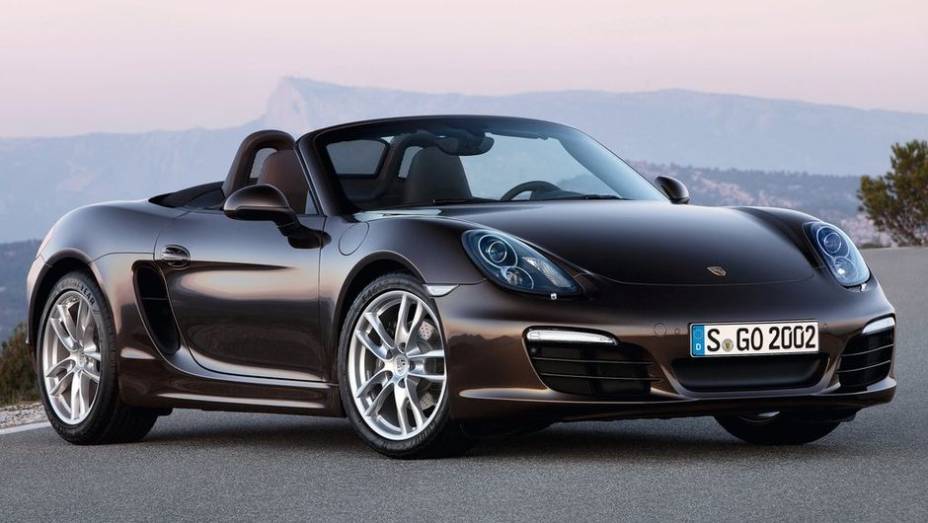 CARRO DO ANO - Porsche Boxster / Cayman | <a href="https://preprod.quatrorodas.abril.com.br/noticias/mercado/finalistas-premio-carro-mundial-2013-sao-revelados-732525.shtml" rel="migration">Leia mais</a>