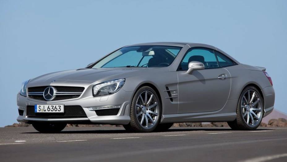 CARRO DE PERFORMANCE - Mercedes-Benz SL 63 AMG | <a href="https://preprod.quatrorodas.abril.com.br/noticias/mercado/finalistas-premio-carro-mundial-2013-sao-revelados-732525.shtml" rel="migration">Leia mais</a>