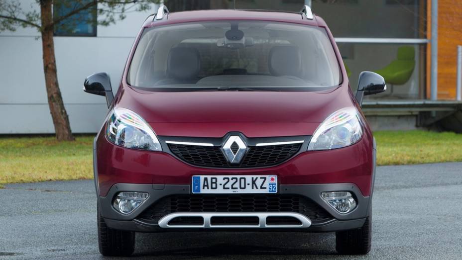 Uma &eacute; o novo Energy TCe, de 128 cavalos de pot&ecirc;ncia | <a href="https://preprod.quatrorodas.abril.com.br/saloes/genebra/2013/renault-scenic-xmod-734868.shtml" rel="migration">Leia mais</a>