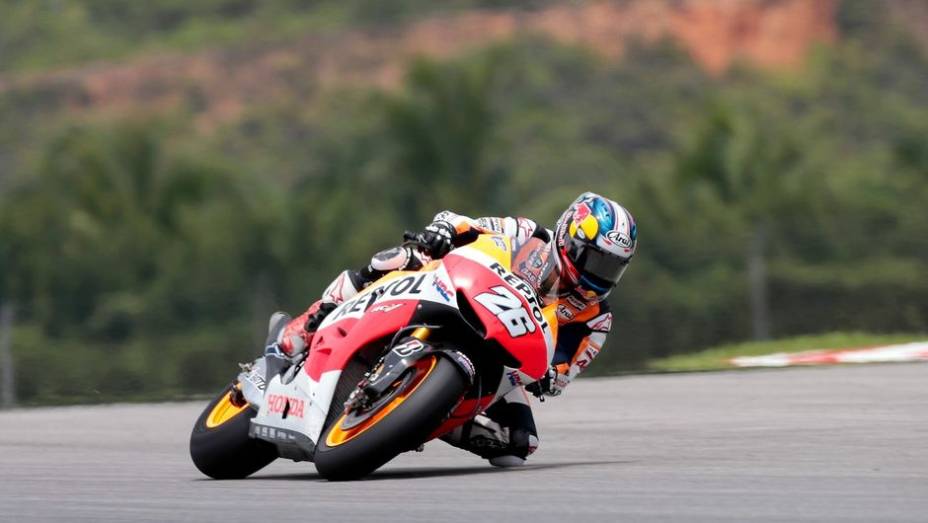 Dani Pedrosa voltou a ser o mais rápido na segunda sessão de testes da MotoGP em Sepang | <a href="https://preprod.quatrorodas.abril.com.br/moto/noticias/motogp-pedrosa-repete-dominio-sepang-733092.shtml" rel="migration">Leia mais</a>