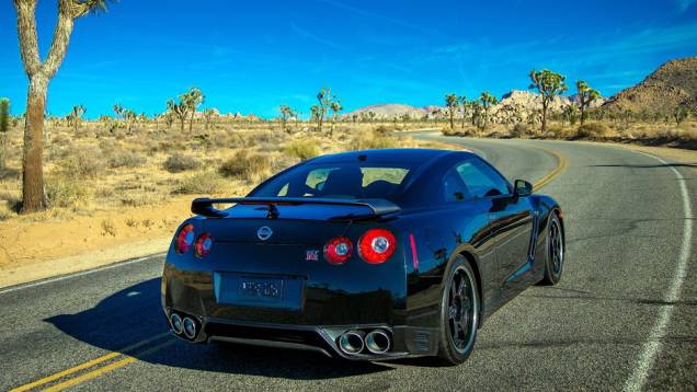O motor utilizado é o mesmo 3.8 V6 biturbo da versão convencional do GT-R, | <a href="https://preprod.quatrorodas.abril.com.br/noticias/fabricantes/nissan-revela-gt-r-track-edition-733328.shtml" rel="migration">Leia mais</a> O motor utilizado é o mesmo 3.8 V6 biturbo da versão convencional do GT-R, | <a href="https://preprod.quatrorodas.abril.com.br/noticias/fabricantes/nissan-revela-gt-r-track-edition-733328.shtml" rel="migration">Leia mais</a>
