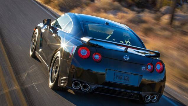 A unidade entrega 545 cavalos de potência | <a href="https://preprod.quatrorodas.abril.com.br/noticias/fabricantes/nissan-revela-gt-r-track-edition-733328.shtml" rel="migration">Leia mais</a> A unidade entrega 545 cavalos de potência | <a href="https://preprod.quatrorodas.abril.com.br/noticias/fabricantes/nissan-revela-gt-r-track-edition-733328.shtml" rel="migration">Leia mais</a>