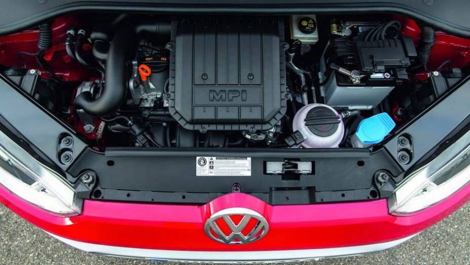 Quanto à motorização, o mesmo motor 1.0 de três cilindros utilizado no Up! convencional equipa o Cross, entregando 74 cavalos de potência | <a href="%20https://preprod.quatrorodas.abril.com.br/saloes/genebra/2013/vw-cross-up-734147.shtml" rel="migration">Leia mais</a> Quanto à motorização, o mesmo motor 1.0 de três cilindros utilizado no Up! convencional equipa o Cross, entregando 74 cavalos de potência | <a href="%20https://preprod.quatrorodas.abril.com.br/saloes/genebra/2013/vw-cross-up-734147.shtml" rel="migration">Leia mais</a>