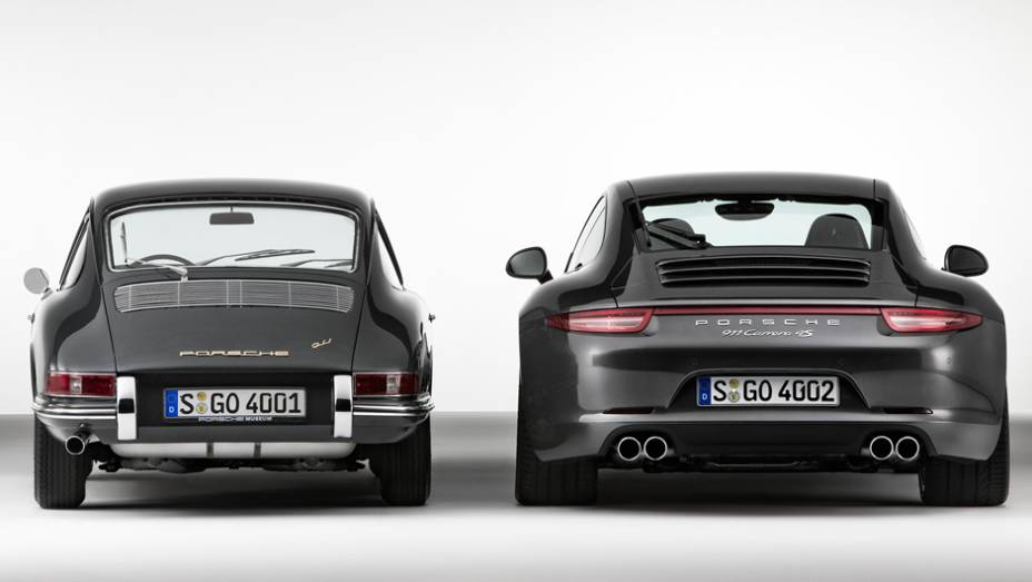 Apenas um detalhe permaneceu o mesmo nestes anos: o motor colocado na traseira | <a href="https://preprod.quatrorodas.abril.com.br/noticias/fabricantes/porsche-celebra-50-anos-911-733368.shtml" rel="migration">Leia mais</a>