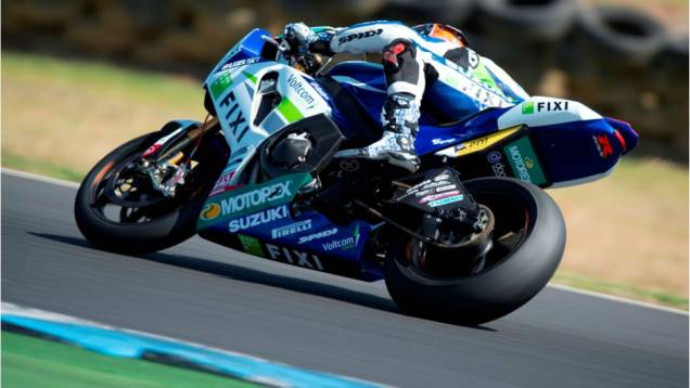 O piloto britânico da Suzuki fez o tempo de 1:31.2. <a href="https://preprod.quatrorodas.abril.com.br/moto/noticias/superbike-camier-lidera-2o-dia-phillip-island-733687.shtml" rel="migration">Leia mais</a> O piloto britânico da Suzuki fez o tempo de 1:31.2. <a href="https://preprod.quatrorodas.abril.com.br/moto/noticias/superbike-camier-lidera-2o-dia-phillip-island-733687.shtml" rel="migration">Leia mais</a>